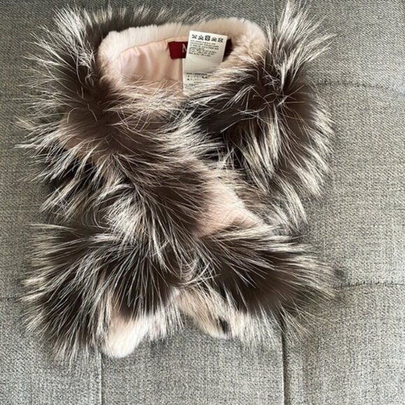 NWOT MaxMara Fur Scarf - Picture 10 of 12